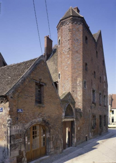 Façades sur la rue Bossuet. © Région Bourgogne-Franche-Comté, Inventaire du patrimoine