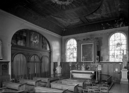 Chapelle, vue prise depuis l'angle antérieur droit © Région Bourgogne-Franche-Comté, Inventaire du patrimoine