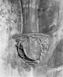 Culot de la chapelle droite. © Région Bourgogne-Franche-Comté, Inventaire du patrimoine Culot de la chapelle droite. © Région Bourgogne-Franche-Comté, Inventaire du patrimoine