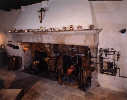 Cuisine : détail, cheminée et tourne-broche. © Région Bourgogne-Franche-Comté, Inventaire du patrimoine