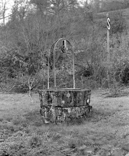 Détail du puits de maison d'éclusier. © Région Bourgogne-Franche-Comté, Inventaire du patrimoine
