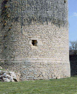  château fort © Région Bourgogne-Franche-Comté, Inventaire du patrimoine
