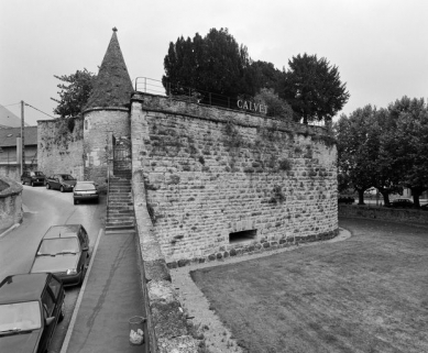 fortification d'agglomération © Région Bourgogne-Franche-Comté, Inventaire du patrimoine  fortification d'agglomération © Région Bourgogne-Franche-Comté, Inventaire du patrimoine