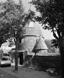 fortification d'agglomération © Région Bourgogne-Franche-Comté, Inventaire du patrimoine  fortification d'agglomération © Région Bourgogne-Franche-Comté, Inventaire du patrimoine