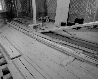 Chambre du Roi : plancher (travaux de 1995). © Région Bourgogne-Franche-Comté, Inventaire du patrimoine
