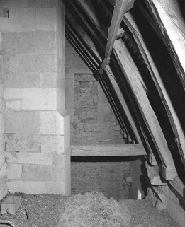 Comble de la travée à gauche du clocher. © Région Bourgogne-Franche-Comté, Inventaire du patrimoine