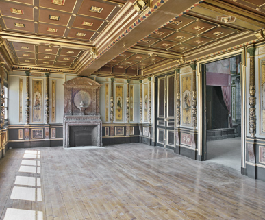 Foyer du public. © Région Bourgogne-Franche-Comté, Inventaire du patrimoine Foyer du public. © Région Bourgogne-Franche-Comté, Inventaire du patrimoine