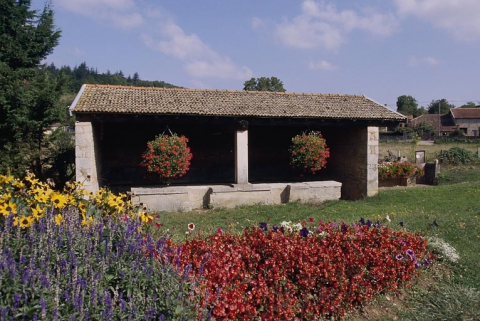  lavoir © Région Bourgogne-Franche-Comté, Inventaire du patrimoine