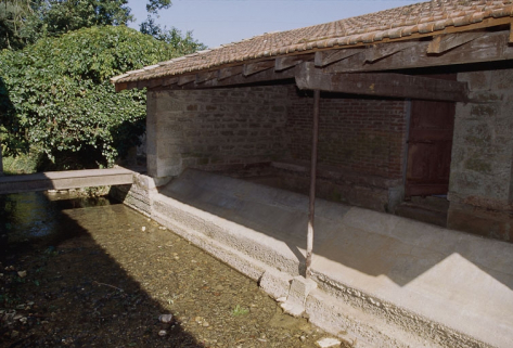  lavoir © Région Bourgogne-Franche-Comté, Inventaire du patrimoine
