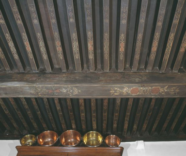 Maison des fondateurs, 1er étage, salle dite petit musée, détail du plafond. © Région Bourgogne-Franche-Comté, Inventaire du patrimoine