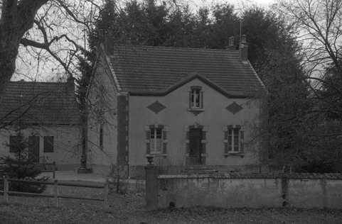 Les bureaux de l'ancienne usine "du Bas", façade antérieure. © Région Bourgogne-Franche-Comté, Inventaire du patrimoine