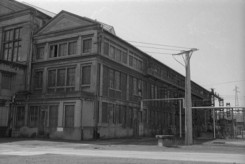 Le bâtiment des tableaux de distribution vu depuis l'est. © Région Bourgogne-Franche-Comté, Inventaire du patrimoine