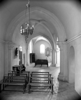 Bas-côté droit (sud), vue prise de la chapelle. © Région Bourgogne-Franche-Comté, Inventaire du patrimoine