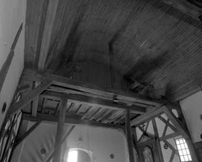 Nef, charpente soutenant le clocher. © Région Bourgogne-Franche-Comté, Inventaire du patrimoine