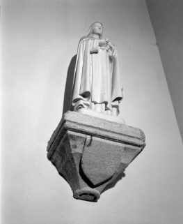 Chapelle droite : détail d'une console du mur postérieur. © Région Bourgogne-Franche-Comté, Inventaire du patrimoine