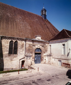 Elévation sud : portail. © Région Bourgogne-Franche-Comté, Inventaire du patrimoine