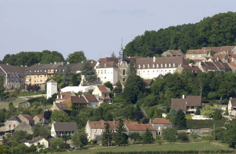 Vue d'ensemble de l'hôpital (prise du sud-ouest). © Région Bourgogne-Franche-Comté, Inventaire du patrimoine