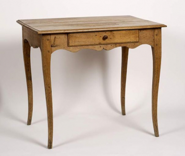 Première table. © Région Bourgogne-Franche-Comté, Inventaire du patrimoine