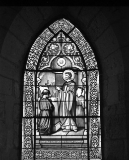 Baie axiale du choeur : Messe de saint Martin. © Région Bourgogne-Franche-Comté, Inventaire du patrimoine