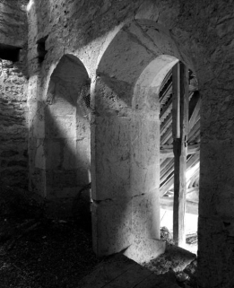 Baies postérieures du clocher, vue prise de l'intérieur. © Région Bourgogne-Franche-Comté, Inventaire du patrimoine