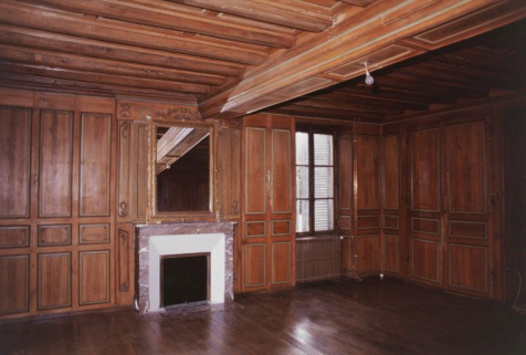 Premier étage : vue générale de la seconde salle. © Région Bourgogne-Franche-Comté, Inventaire du patrimoine