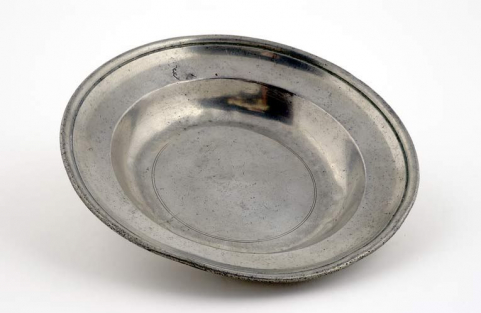 Vue d'ensemble d'une assiette © Région Bourgogne-Franche-Comté, Inventaire du patrimoine