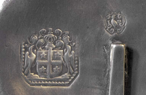 Détail des marquages © Région Bourgogne-Franche-Comté, Inventaire du patrimoine