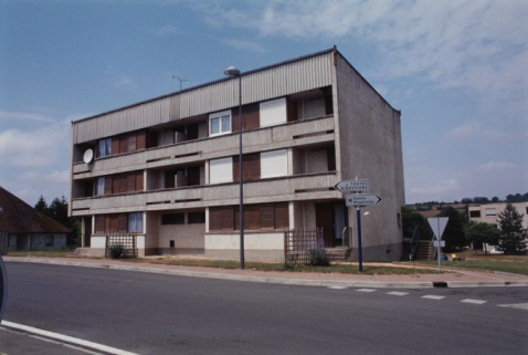 Logement du personnel, façade. © Région Bourgogne-Franche-Comté, Inventaire du patrimoine