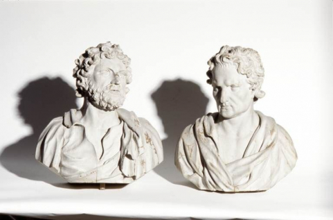 Bustes d'un apôtre non identifié et de saint Jean (?), de face. © Région Bourgogne-Franche-Comté, Inventaire du patrimoine