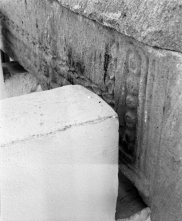 Face postérieure. © Région Bourgogne-Franche-Comté, Inventaire du patrimoine