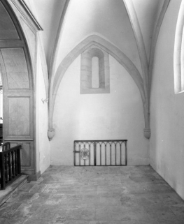 Chapelle gauche du choeur, partie antérieure. © Région Bourgogne-Franche-Comté, Inventaire du patrimoine