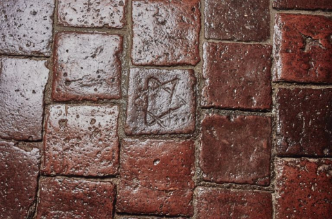  carrelage de sol © Région Bourgogne-Franche-Comté, Inventaire du patrimoine