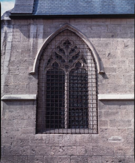 Elévation sur rue : détail, fenêtre de la chapelle. © Région Bourgogne-Franche-Comté, Inventaire du patrimoine