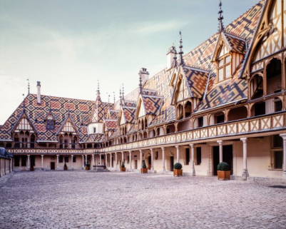 Ailes sur cour, vue d'ensemble. © Région Bourgogne-Franche-Comté, Inventaire du patrimoine