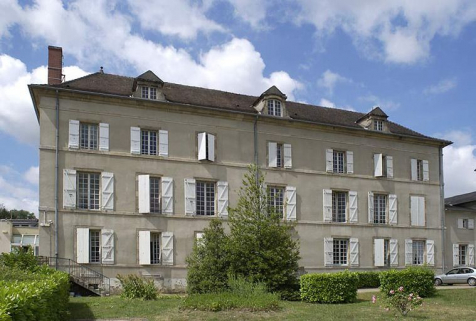 Vue d'ensemble de la façade antérieure. © Région Bourgogne-Franche-Comté, Inventaire du patrimoine
