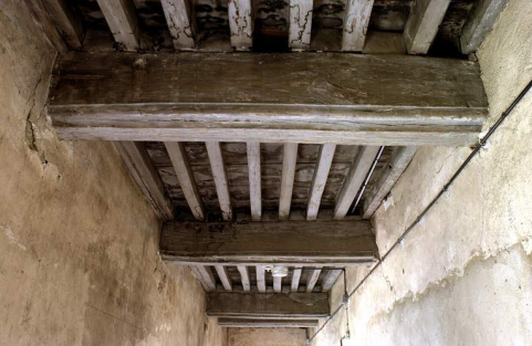 Etage de comble de l'aile gauche, détail du plafond. © Région Bourgogne-Franche-Comté, Inventaire du patrimoine