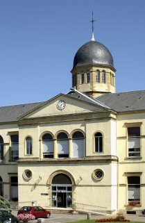 Avant-corps central. © Région Bourgogne-Franche-Comté, Inventaire du patrimoine