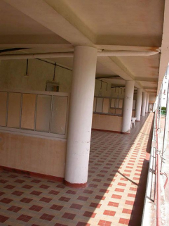 Galerie de cure sud, au rez-de-chaussée : détail des alcôves. © Région Bourgogne-Franche-Comté, Inventaire du patrimoine