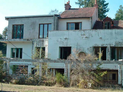 Bâtiment principal, façade antérieure, partie gauche. © Région Bourgogne-Franche-Comté, Inventaire du patrimoine
