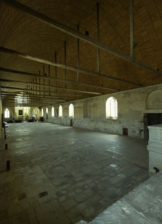 Ancienne salle des malades : vue d'ensemble. © Région Bourgogne-Franche-Comté, Inventaire du patrimoine