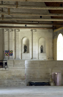 Ancienne salle des malades : vue de la tribune donnant accès à la salle Courtanvaux. © Région Bourgogne-Franche-Comté, Inventaire du patrimoine