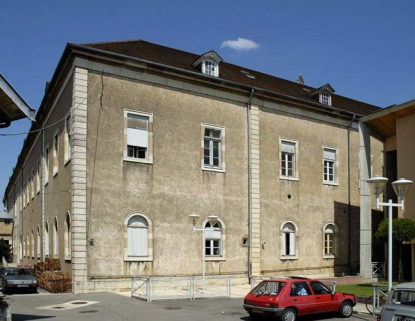 Elévation ouest de l'aile droite et sud d'une partie du corps central. © Région Bourgogne-Franche-Comté, Inventaire du patrimoine