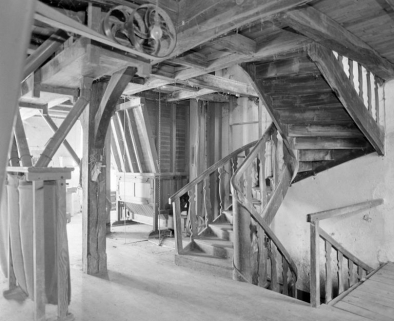 1er étage. Escalier. © Région Bourgogne-Franche-Comté, Inventaire du patrimoine