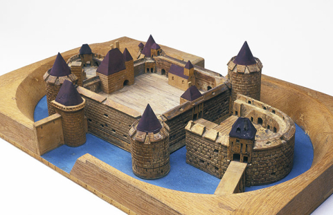 château fort ouvrage fortifié © Musée archéologique, Dijon