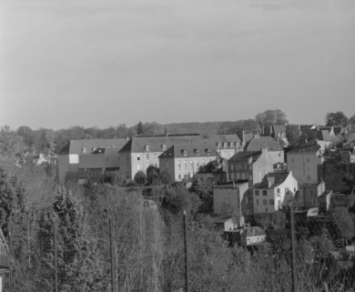 Vue d'ensemble, façade postérieure. © Région Bourgogne-Franche-Comté, Inventaire du patrimoine