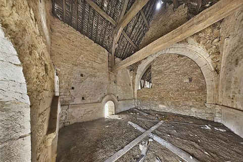 Ancienne chapelle : pièce aménagée à l'étage. © Région Bourgogne-Franche-Comté, Inventaire du patrimoine