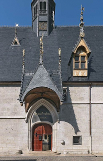 Porte d'entrée. © Région Bourgogne-Franche-Comté, Inventaire du patrimoine