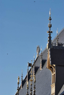 Toit du grand bâtiment sur rue, détail. © Région Bourgogne-Franche-Comté, Inventaire du patrimoine