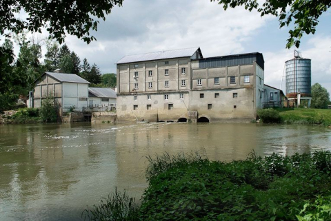 Le moulin : vue d'ensemble d'aval. © Région Bourgogne-Franche-Comté, Inventaire du patrimoine