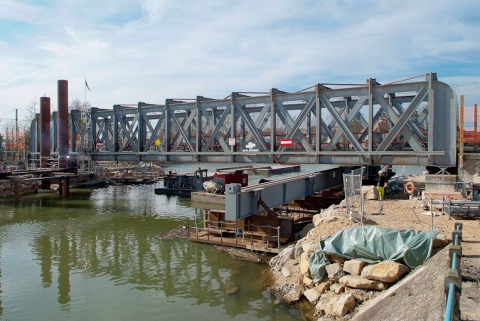Ancien pont de chemin de fer, vue rapprochée. © Région Bourgogne-Franche-Comté, Inventaire du patrimoine